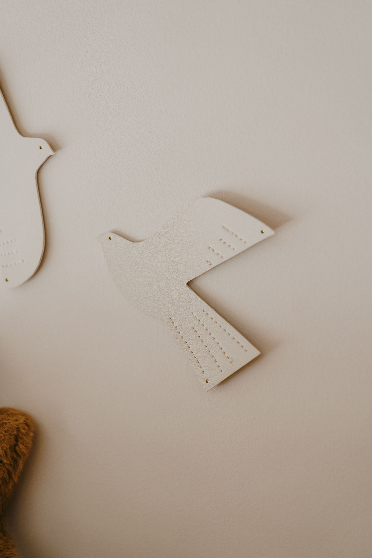 Oiseau en cuir - taille S - beige