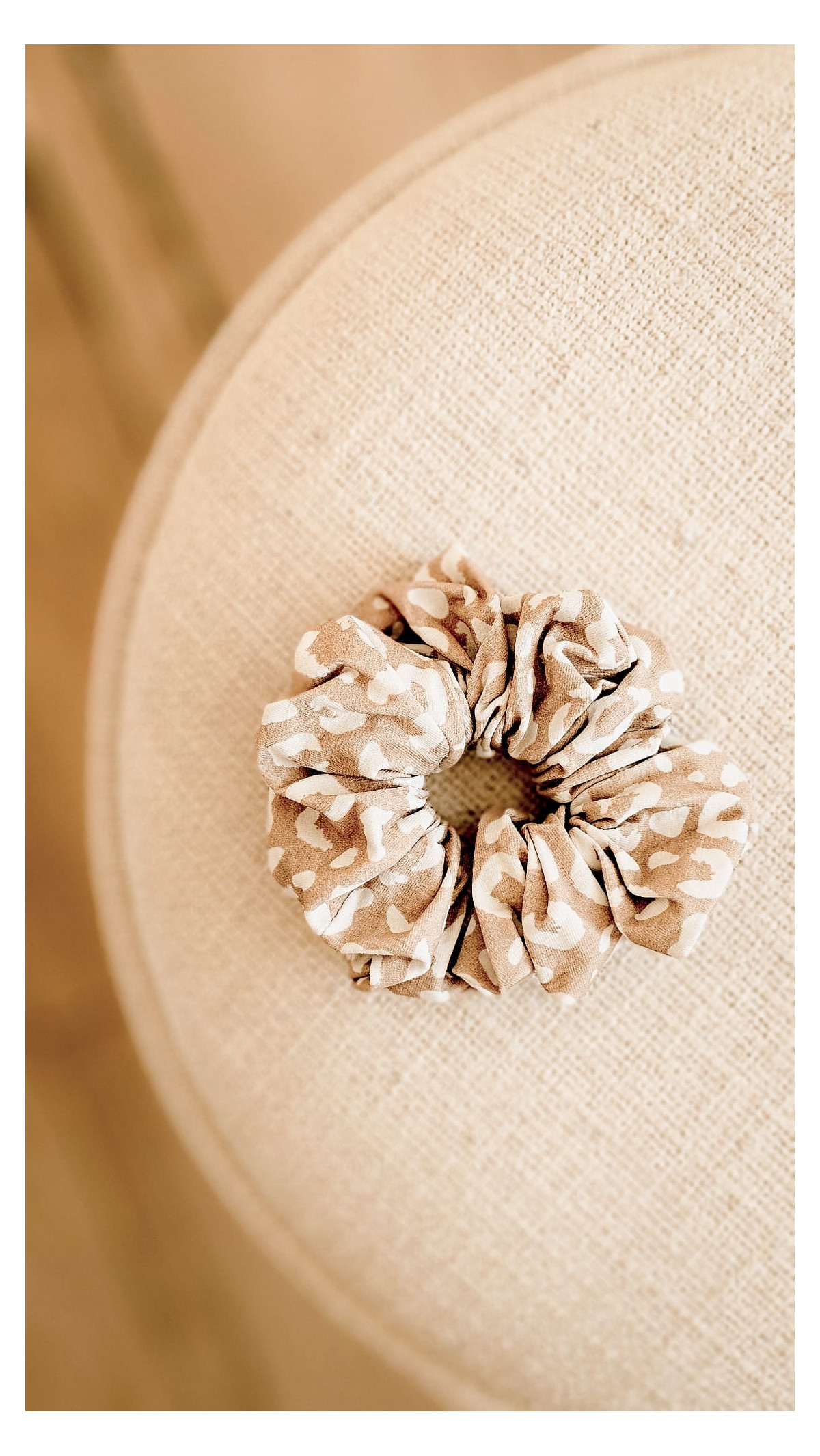 Scrunchie - light leopard